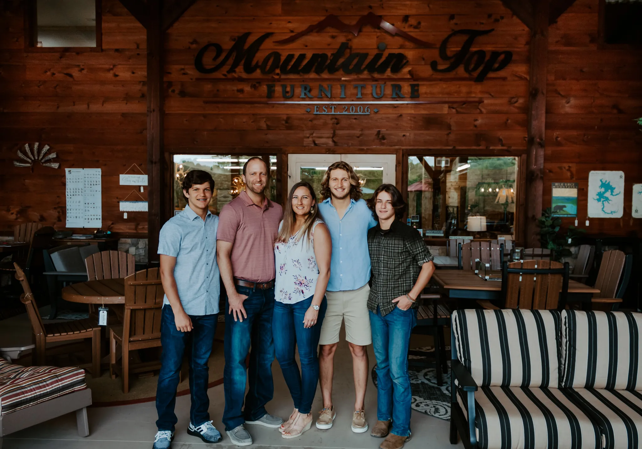 The best furniture store in Blairsville, Mountain Top Furniture